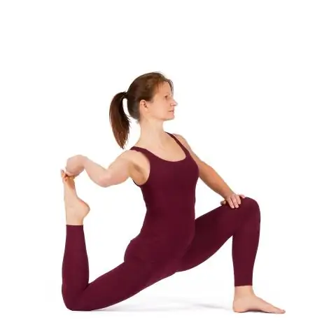 Các asana được đặt tên theo tên gì?